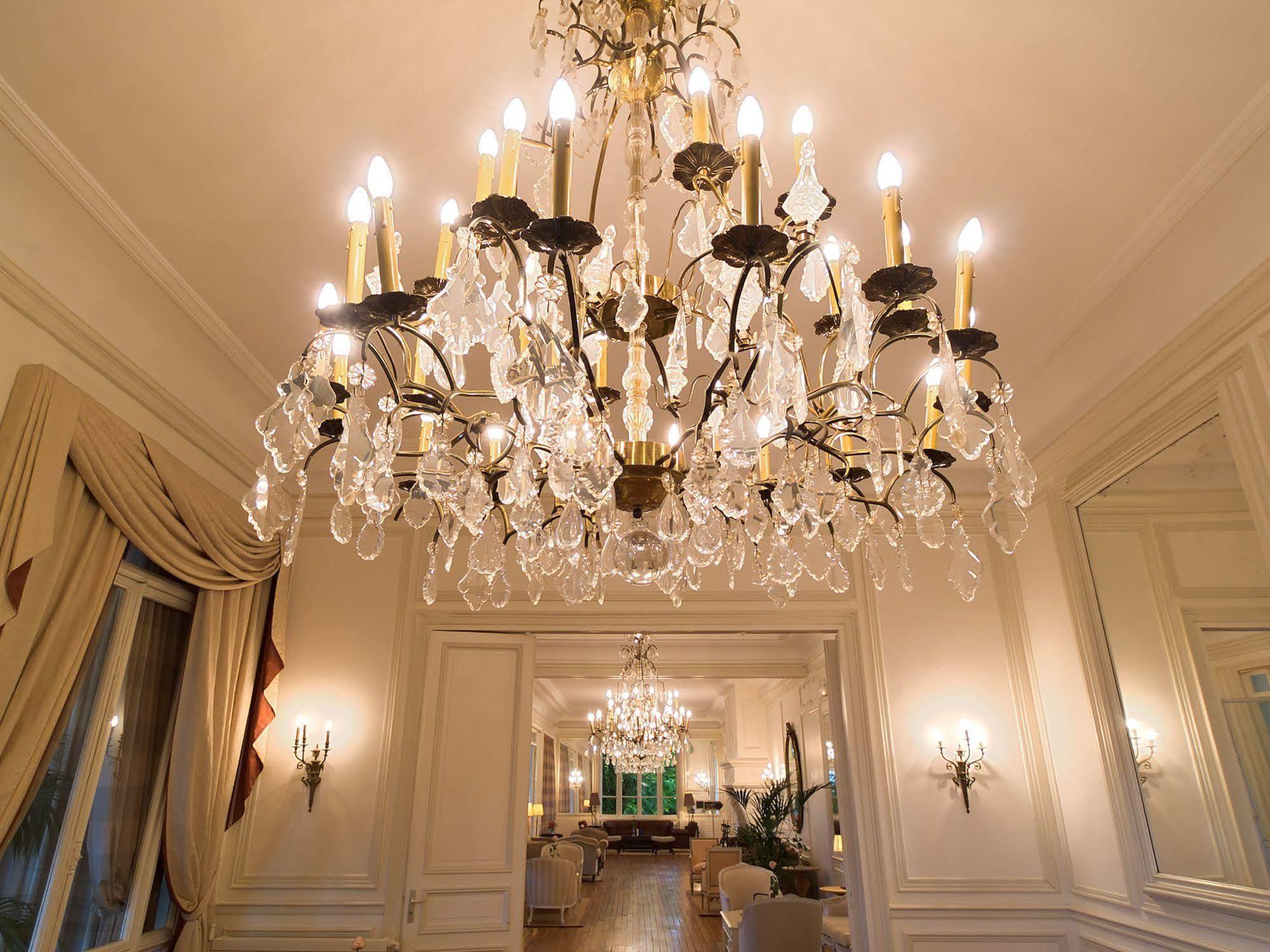 Pavillon Henri IV Hotel Restaurant Gastronomique Terrasse Сен-Жермен-ан-Ле Екстер'єр фото