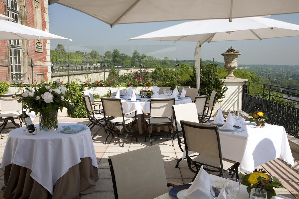 Pavillon Henri IV Hotel Restaurant Gastronomique Terrasse Сен-Жермен-ан-Ле Екстер'єр фото
